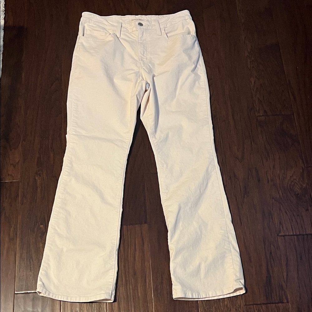 Levi’s 725 High Rise Bootcut Corduroy Pants